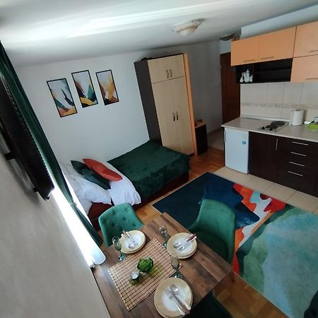 Apartman Ogi 즐라티보 외부 사진