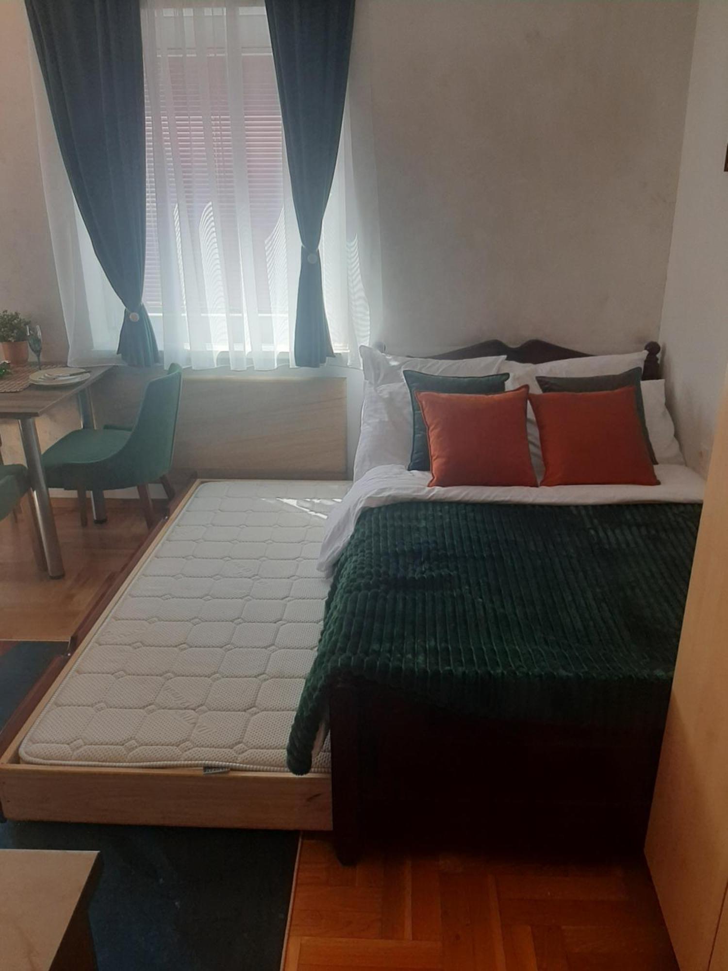 Apartman Ogi 즐라티보 외부 사진