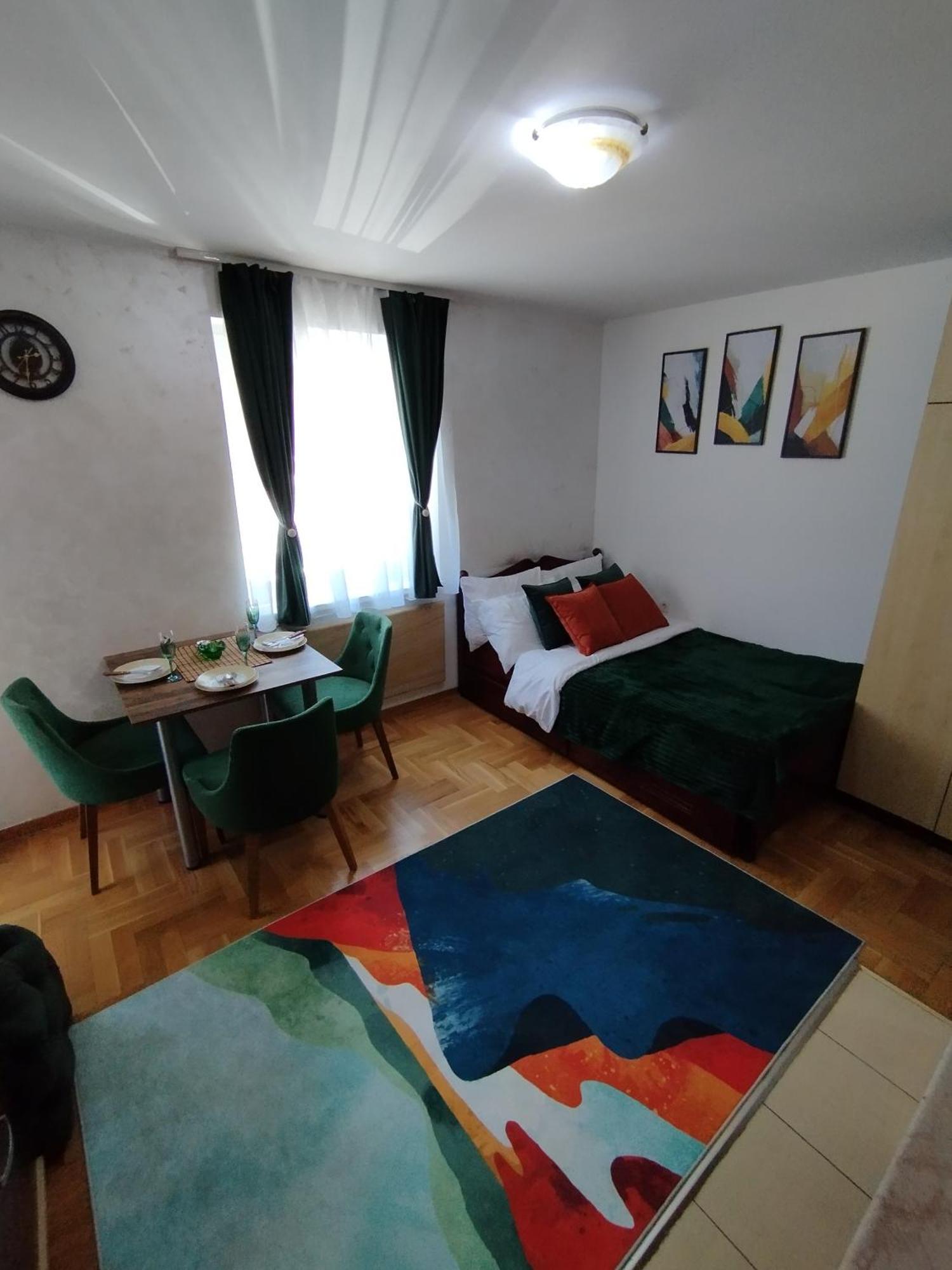 Apartman Ogi 즐라티보 외부 사진
